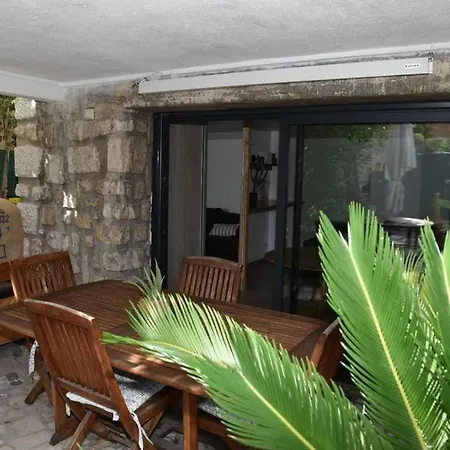 Rez De Chaussee De 9eme Apartment *